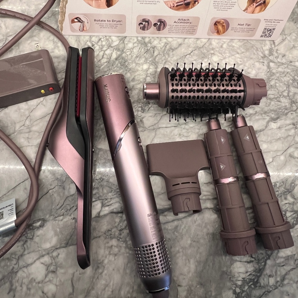 Shark® FlexFusion™ Air & Ceramic System with Air Straightener
